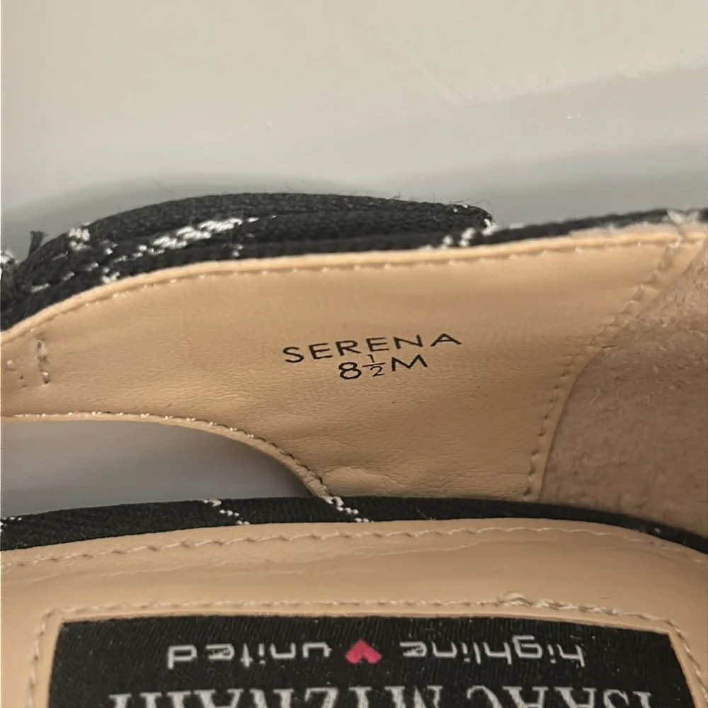 Peep toe heels, black & white, size 8 1/2 - Picture 8 of 11